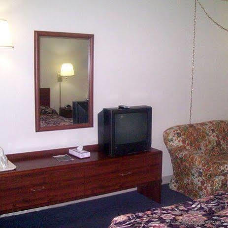 Atlanta Inn - Atlanta, Il 외부 사진